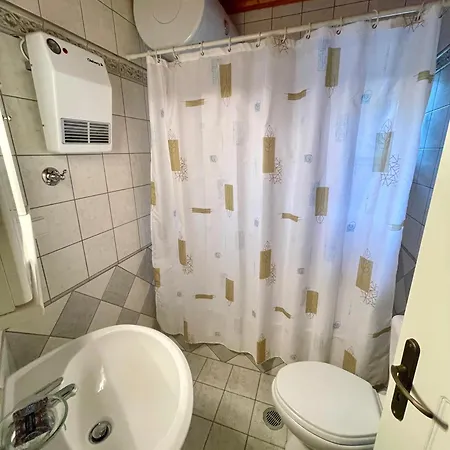 Petra Maisonettes * Kariá