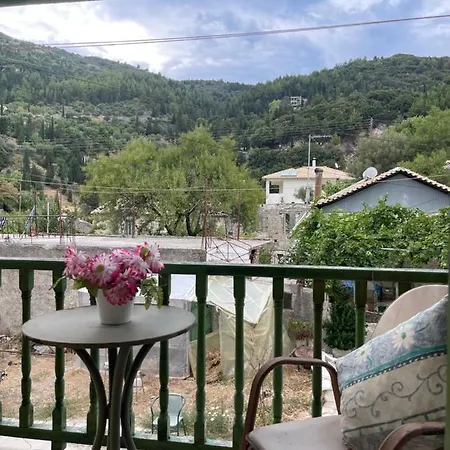 Petra Maisonettes Karia (Lefkada)